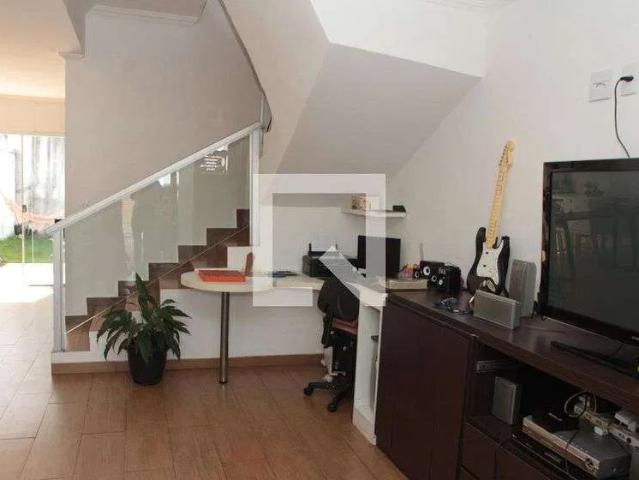 Casa / Sobrado para Venda em Belo Horizonte/MG São João Batista 3 Quartos