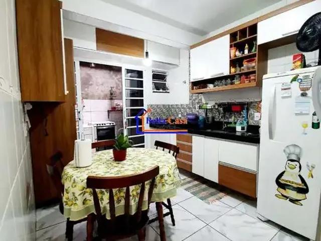 Casa / Sobrado para Venda em Belo Horizonte/MG São João Batista 2 Quartos