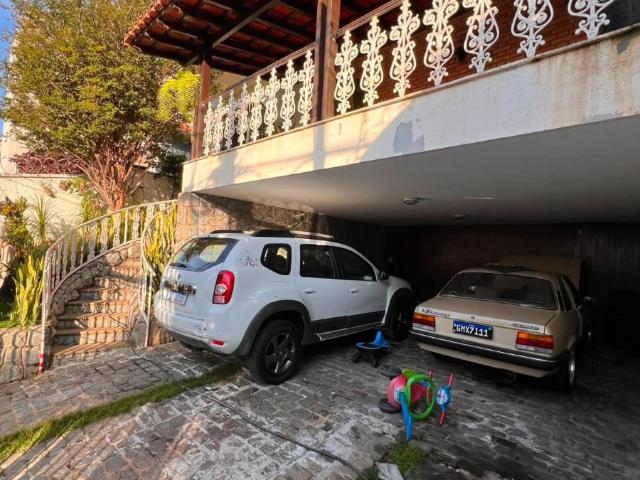 Casa / Sobrado para Venda em Belo Horizonte/MG São Lucas 4 Quartos