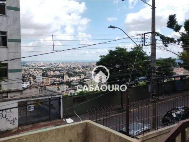 Casa / Sobrado para Venda em Belo Horizonte/MG São Lucas 6 Quartos