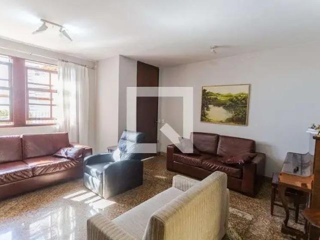 Casa / Sobrado para Venda em Belo Horizonte/MG São Lucas 6 Quartos