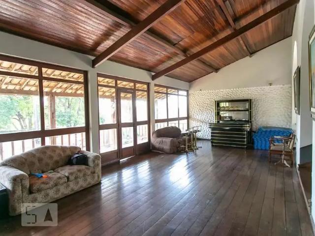 Casa / Sobrado para Venda em Belo Horizonte/MG São Luiz 4 Quartos