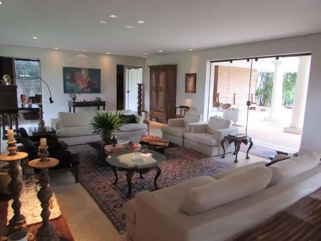 Casa / Sobrado para Venda em Belo Horizonte/MG São Luiz 5 Quartos