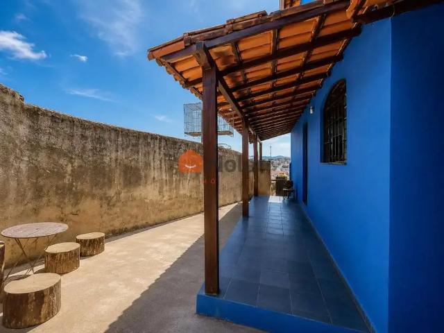 Casa / Sobrado para Venda em Belo Horizonte/MG São Marcos 2 Quartos