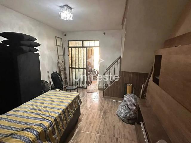 Casa / Sobrado para Venda em Belo Horizonte/MG São Paulo 2 Quartos