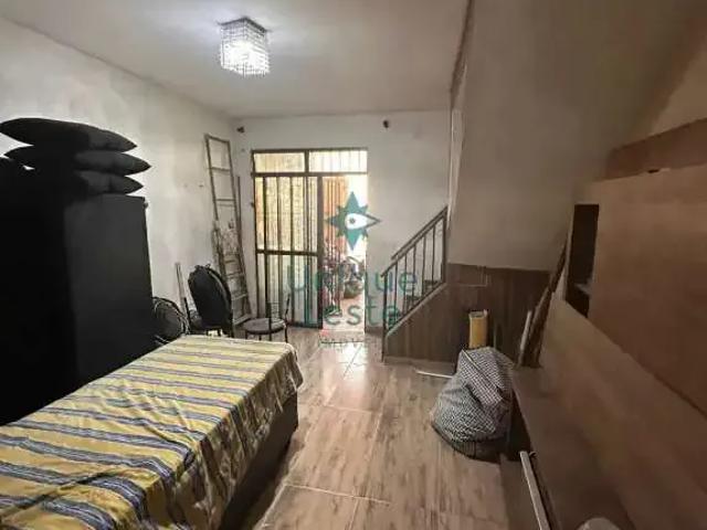 Casa / Sobrado para Venda em Belo Horizonte/MG São Paulo 2 Quartos