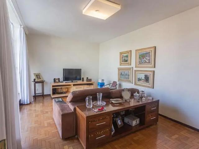 Casa / Sobrado para Venda em Belo Horizonte/MG São Pedro 5 Quartos