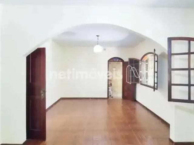Casa / Sobrado para Venda em Belo Horizonte/MG Sagrada Família 4 Quartos