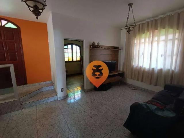 Casa / Sobrado para Venda em Belo Horizonte/MG Sagrada Família 4 Quartos