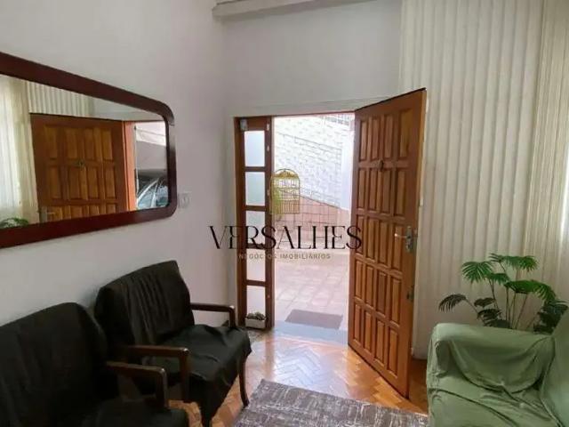 Casa / Sobrado para Venda em Belo Horizonte/MG Sagrada Família 4 Quartos