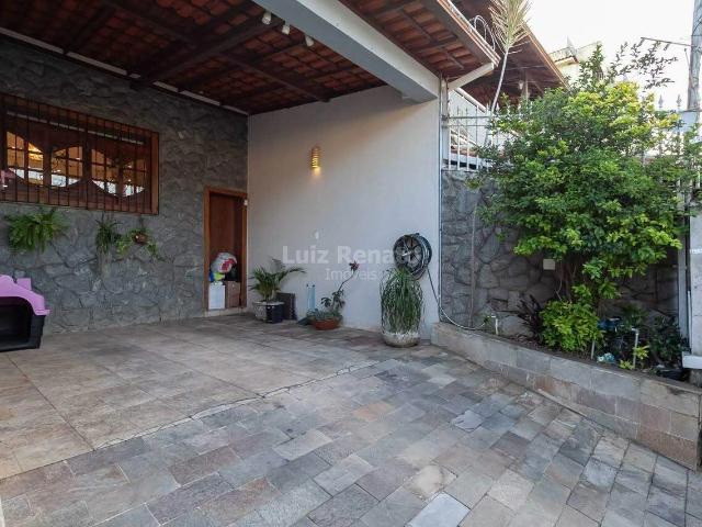Casa / Sobrado para Venda em Belo Horizonte/MG Sagrada Família 4 Quartos