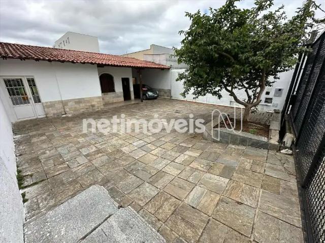 Casa / Sobrado para Venda em Belo Horizonte/MG Sagrada Família 4 Quartos