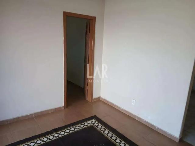 Casa / Sobrado para Venda em Belo Horizonte/MG Sagrada Família 4 Quartos