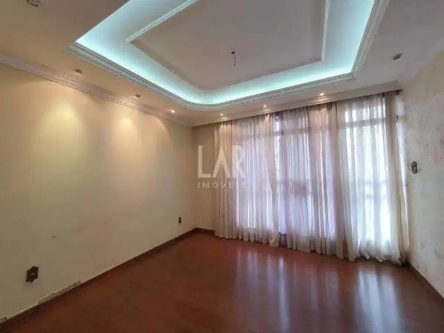 Casa / Sobrado para Venda em Belo Horizonte/MG Sagrada Família 4 Quartos