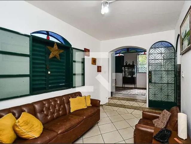 Casa / Sobrado para Venda em Belo Horizonte/MG Sagrada Família 5 Quartos