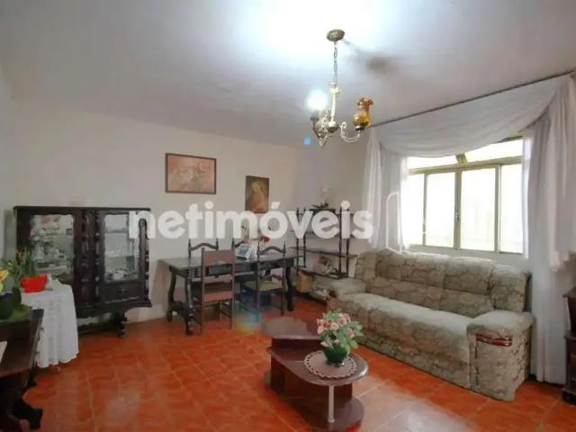 Casa / Sobrado para Venda em Belo Horizonte/MG Sagrada Família 5 Quartos