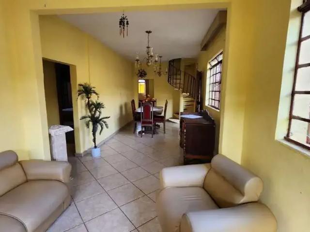 Casa / Sobrado para Venda em Belo Horizonte/MG Sagrada Família 8 Quartos
