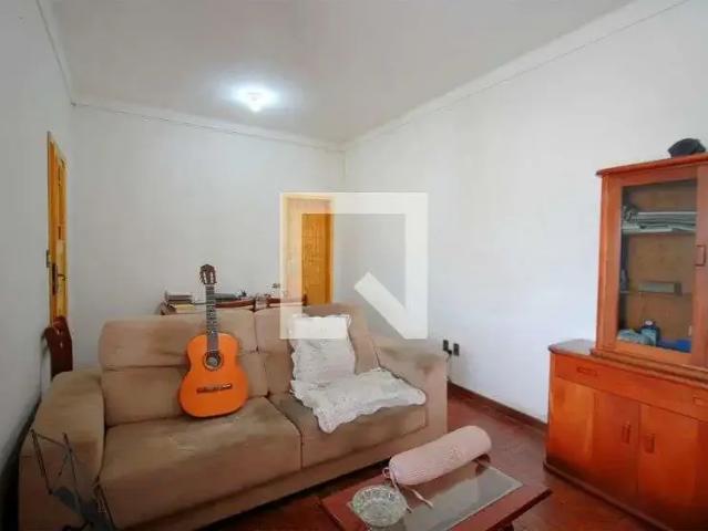 Casa / Sobrado para Venda em Belo Horizonte/MG Sagrada Família 2 Quartos