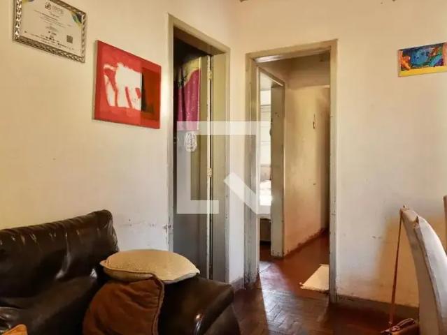 Casa / Sobrado para Venda em Belo Horizonte/MG Sagrada Família 2 Quartos