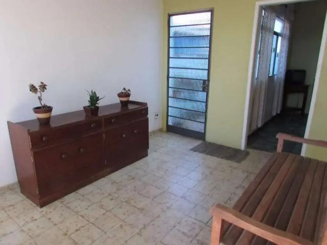 Casa / Sobrado para Venda em Belo Horizonte/MG Sagrada Família 3 Quartos