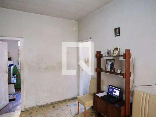 Casa / Sobrado para Venda em Belo Horizonte/MG Sagrada Família 3 Quartos