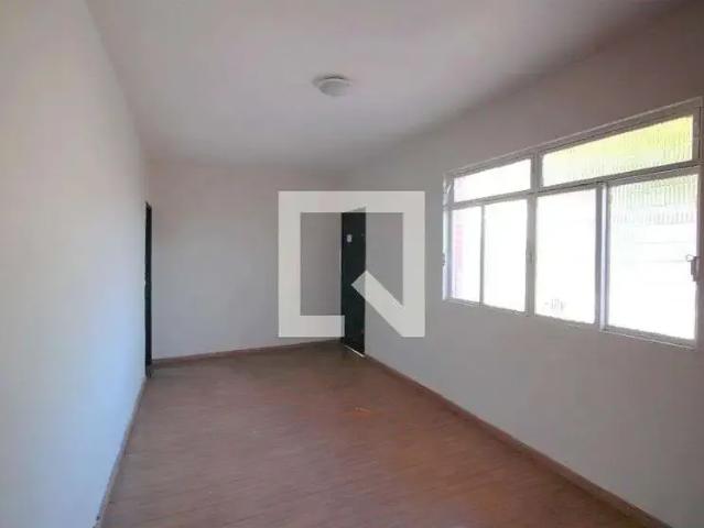 Casa / Sobrado para Venda em Belo Horizonte/MG Sagrada Família 3 Quartos
