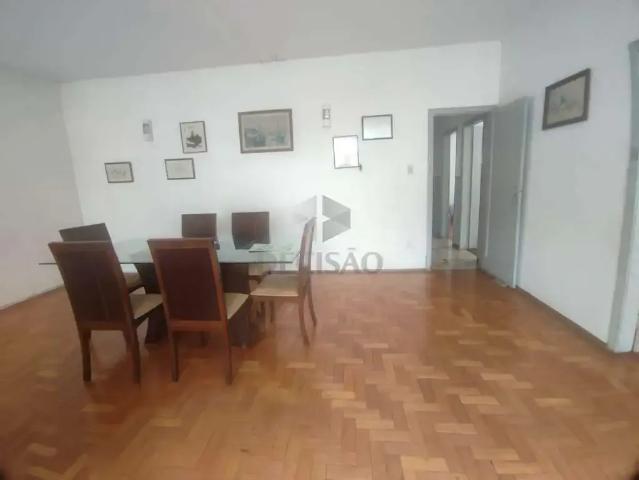 Casa / Sobrado para Venda em Belo Horizonte/MG Sagrada Família 3 Quartos