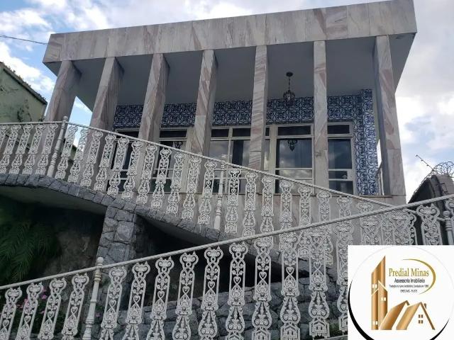 Casa / Sobrado para Venda em Belo Horizonte/MG Sagrada Família 3 Quartos