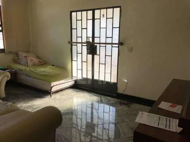 Casa / Sobrado para Venda em Belo Horizonte/MG Sagrada Família 3 Quartos