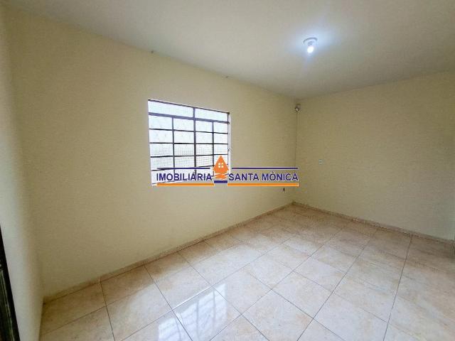 Casa / Sobrado para Venda em Belo Horizonte/MG Santa Mônica 4 Quartos