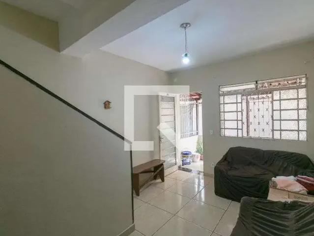 Casa / Sobrado para Venda em Belo Horizonte/MG Santa Mônica 2 Quartos