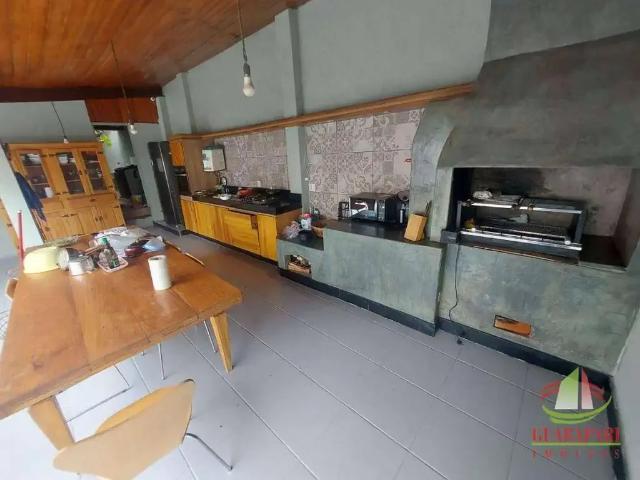 Casa / Sobrado para Venda em Belo Horizonte/MG Santa Mônica 3 Quartos