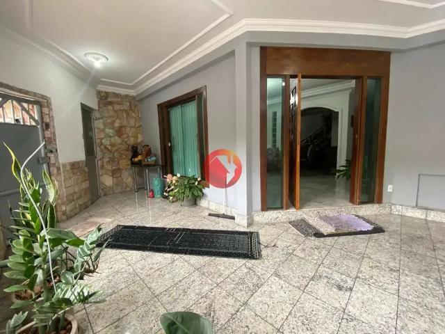 Casa / Sobrado para Venda em Belo Horizonte/MG Santa Amélia 4 Quartos