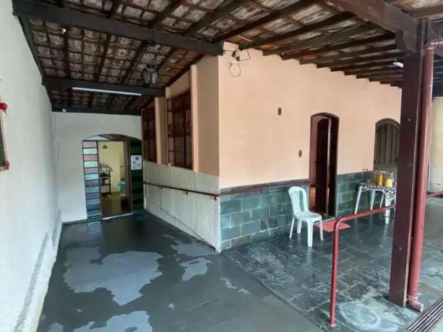 Casa / Sobrado para Venda em Belo Horizonte/MG Santa Amélia 3 Quartos