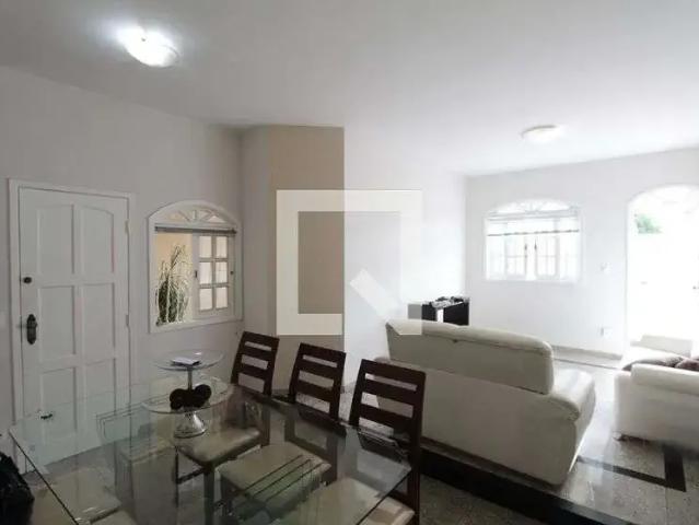 Casa / Sobrado para Venda em Belo Horizonte/MG Santa Amélia 3 Quartos