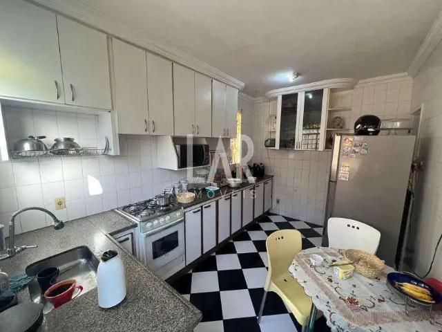 Casa / Sobrado para Venda em Belo Horizonte/MG Santa Amélia 3 Quartos