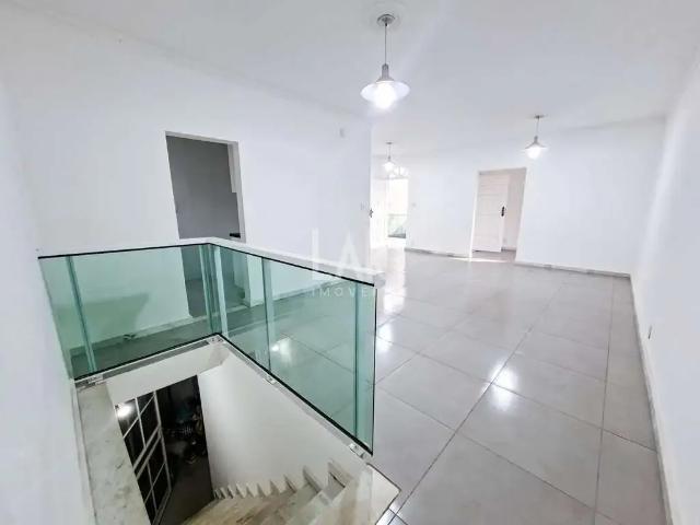 Casa / Sobrado para Venda em Belo Horizonte/MG Santa Branca 4 Quartos
