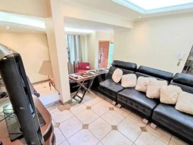 Casa / Sobrado para Venda em Belo Horizonte/MG Santa Branca 3 Quartos