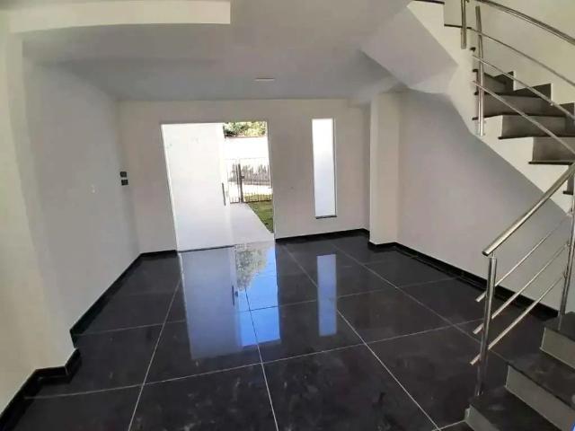 Casa / Sobrado para Venda em Belo Horizonte/MG Santa Branca 3 Quartos
