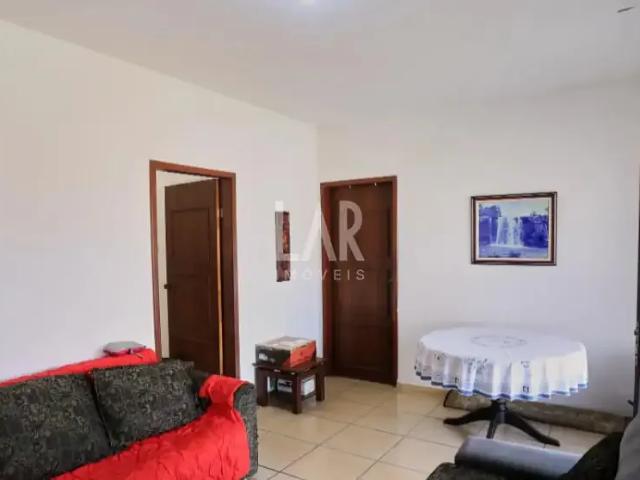 Casa / Sobrado para Venda em Belo Horizonte/MG Santa Cruz 3 Quartos