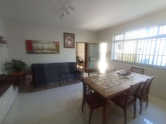 Casa / Sobrado para Venda em Belo Horizonte/MG Santa Cruz 3 Quartos