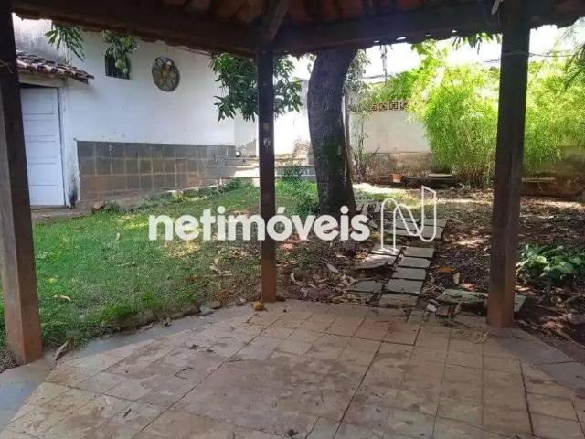 Casa / Sobrado para Venda em Belo Horizonte/MG Santa Cruz 4 Quartos