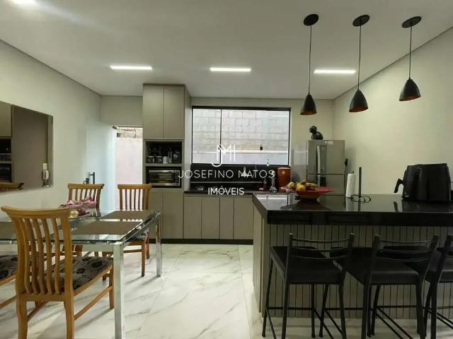 Casa / Sobrado para Venda em Belo Horizonte/MG Santa Efigênia 3 Quartos