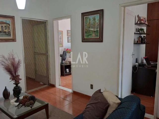 Casa / Sobrado para Venda em Belo Horizonte/MG Santa Efigênia 4 Quartos