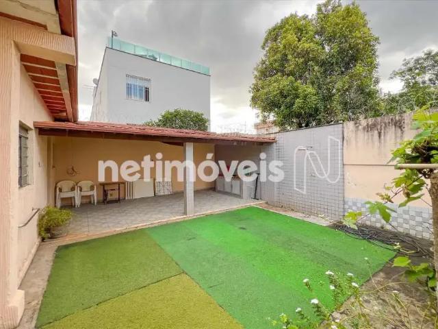 Casa / Sobrado para Venda em Belo Horizonte/MG Santa Efigênia 5 Quartos