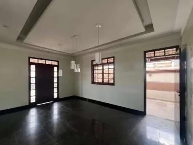 Casa / Sobrado para Venda em Belo Horizonte/MG Santa Helena Barreiro 3 Quartos