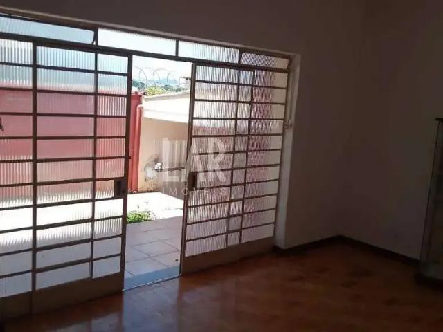 Casa / Sobrado para Venda em Belo Horizonte/MG Santa Inês 6 Quartos