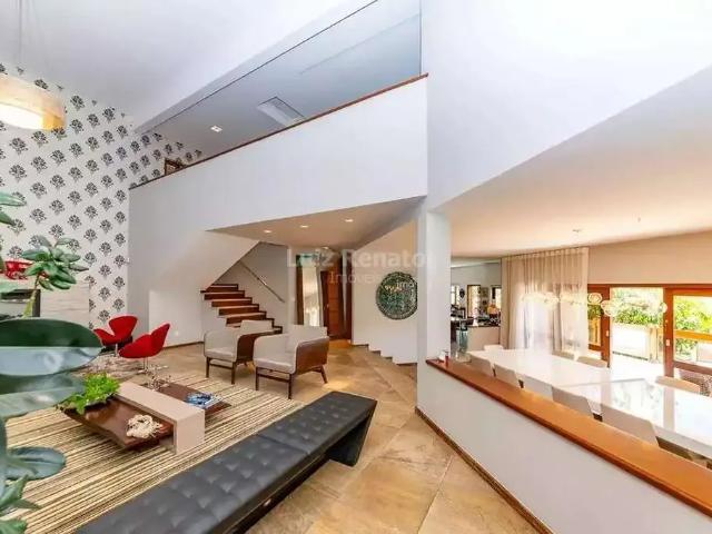 Casa / Sobrado para Venda em Belo Horizonte/MG Santa Lúcia 3 Quartos