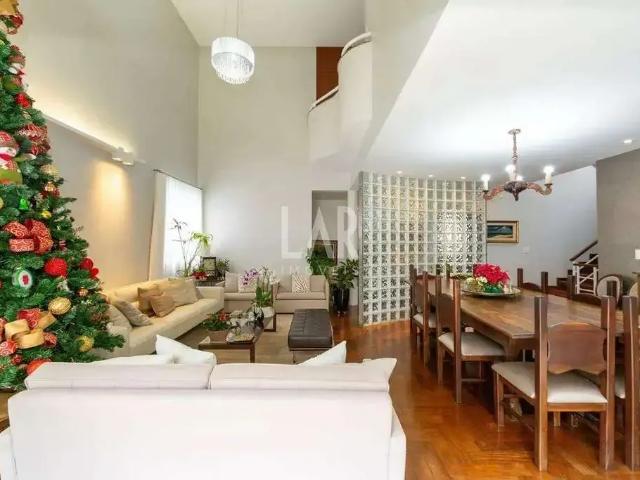 Casa / Sobrado para Venda em Belo Horizonte/MG Santa Lúcia 3 Quartos