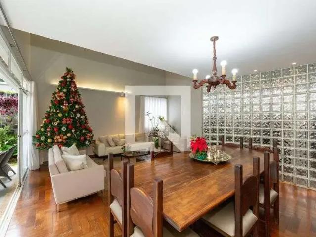 Casa / Sobrado para Venda em Belo Horizonte/MG Santa Lúcia 3 Quartos